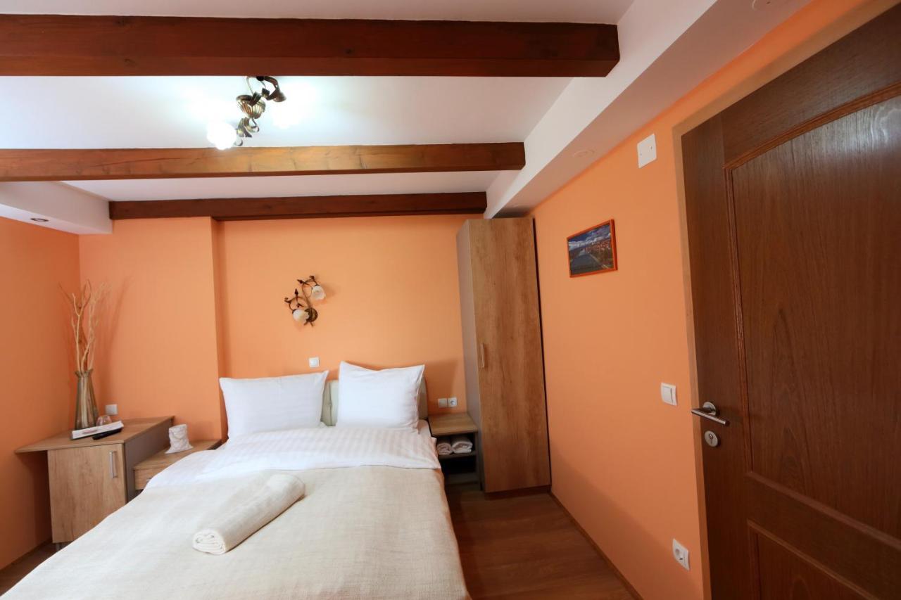 Bed and Breakfast Sobe Grabar Ptuj Esterno foto