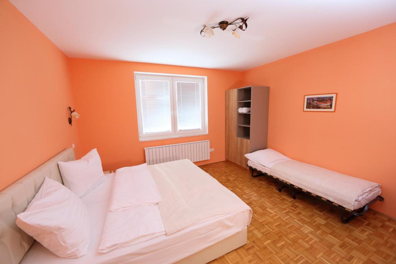 Bed and Breakfast Sobe Grabar Ptuj Esterno foto